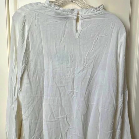 Hayden Cute Summer Ruffle Top - Picture 3 of 8